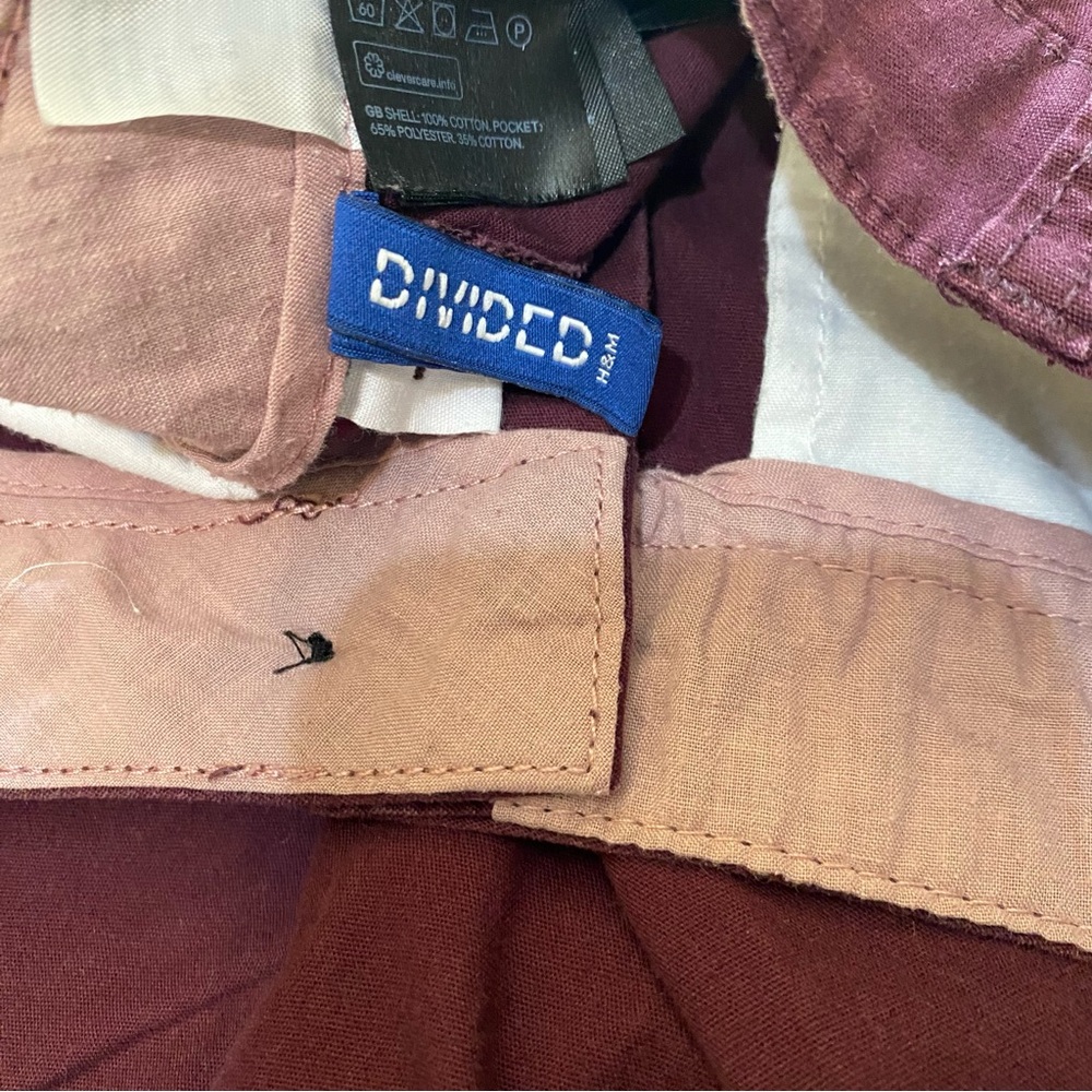 ⭐️Men's Burgundy Shorts - Picture 5 of 9
